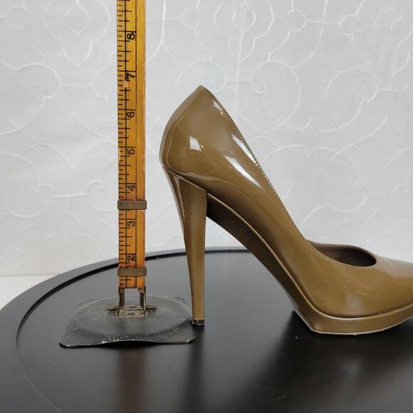 Yves Saint Laurent Womens Heels Size 8 Patent leather Platform Pointy Toe Pumps - Picture 10 of 14